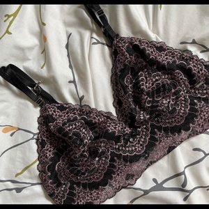 La Vie En Rose bralette💗